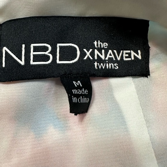 NBD WOMENS Summer Cut out Colorful Floral Halter Romper - Picture 4 of 14